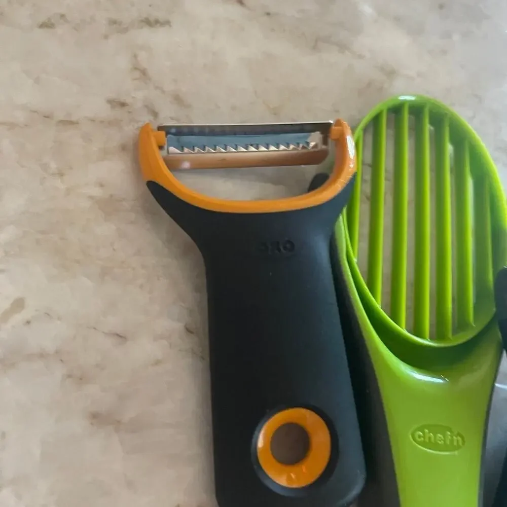 OXO good grips Y-peelers and avocado cutter